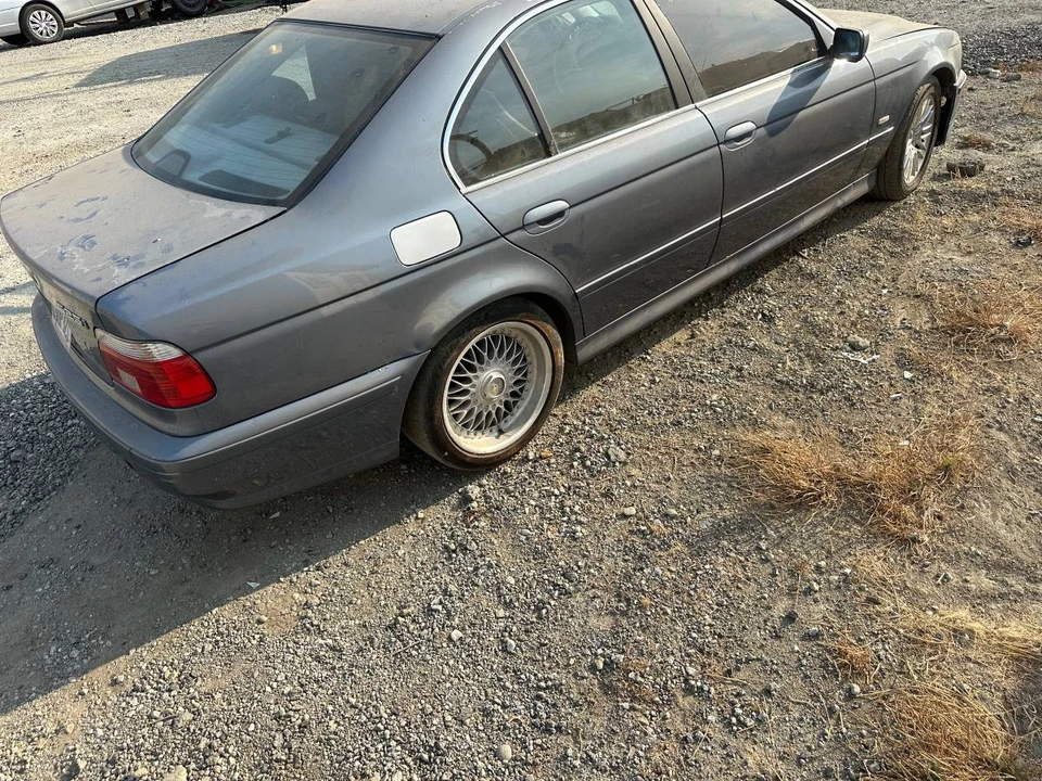 2001 BMW E39 5 Series - Image 3 of 9