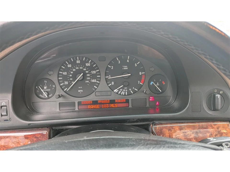 2001 BMW E39 5 Series - Image 28 of 31