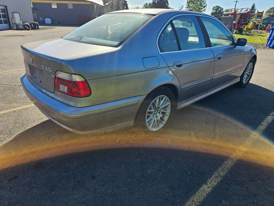 2001 BMW E39 5 Series - Image 4 of 6