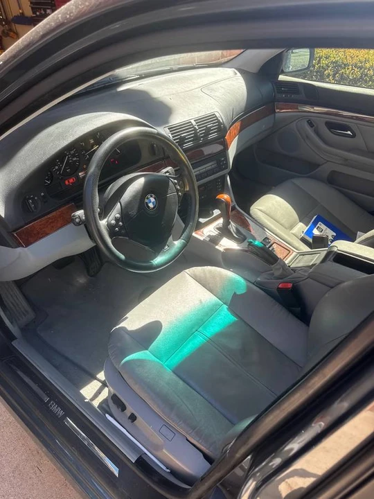 2001 BMW E39 5 Series - Image 2 of 14