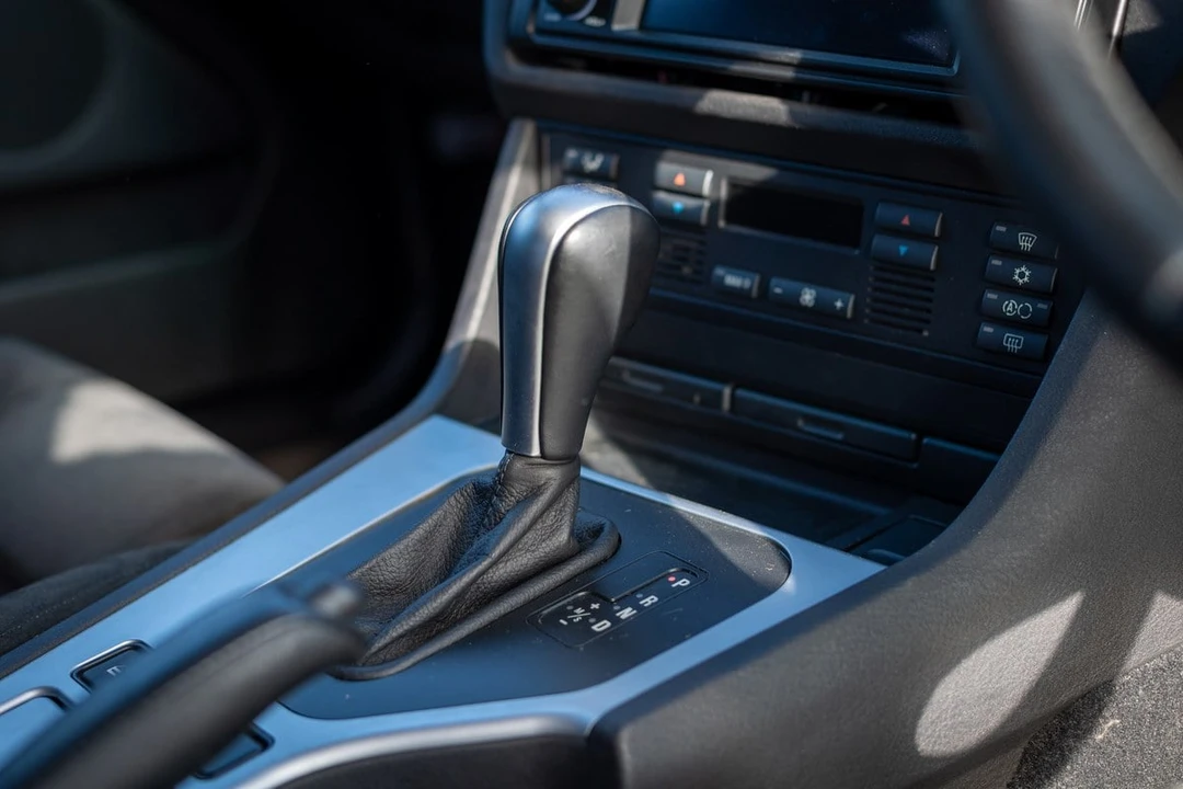 2001 BMW E39 5 Series - Image 19 of 30