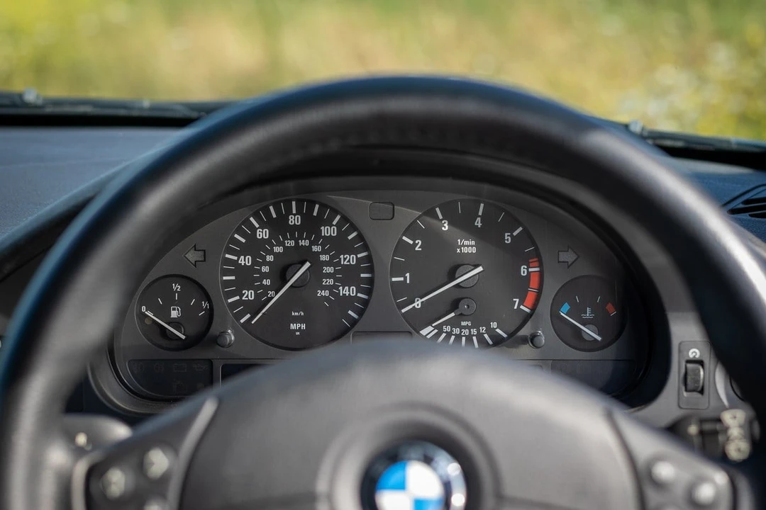 2001 BMW E39 5 Series - Image 17 of 30
