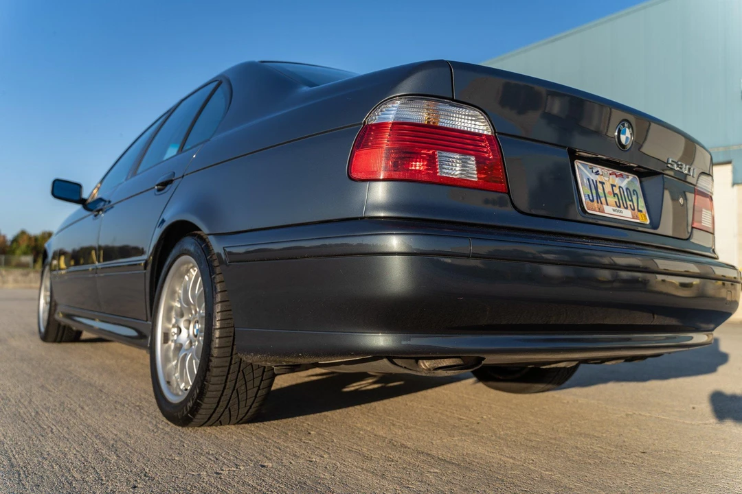 2001 BMW E39 5 Series - Image 10 of 31
