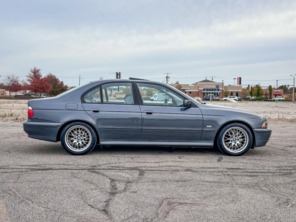 2001 BMW E39 5 Series - Image 13 of 31