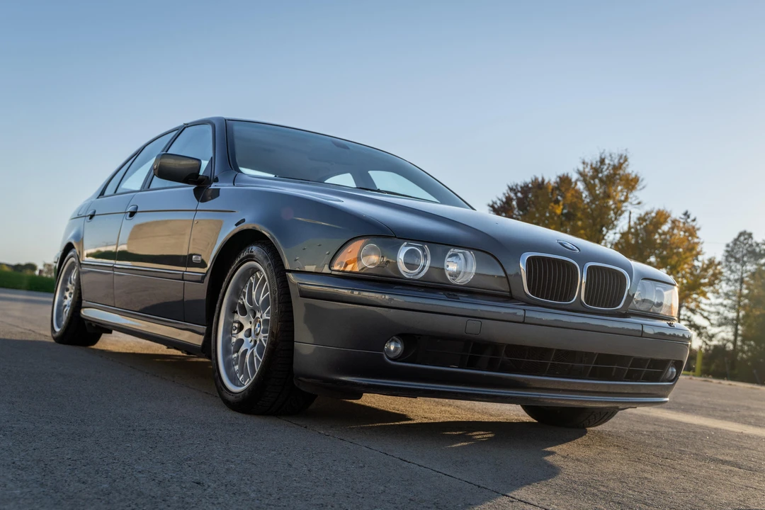 2001 BMW E39 5 Series - Image 16 of 31