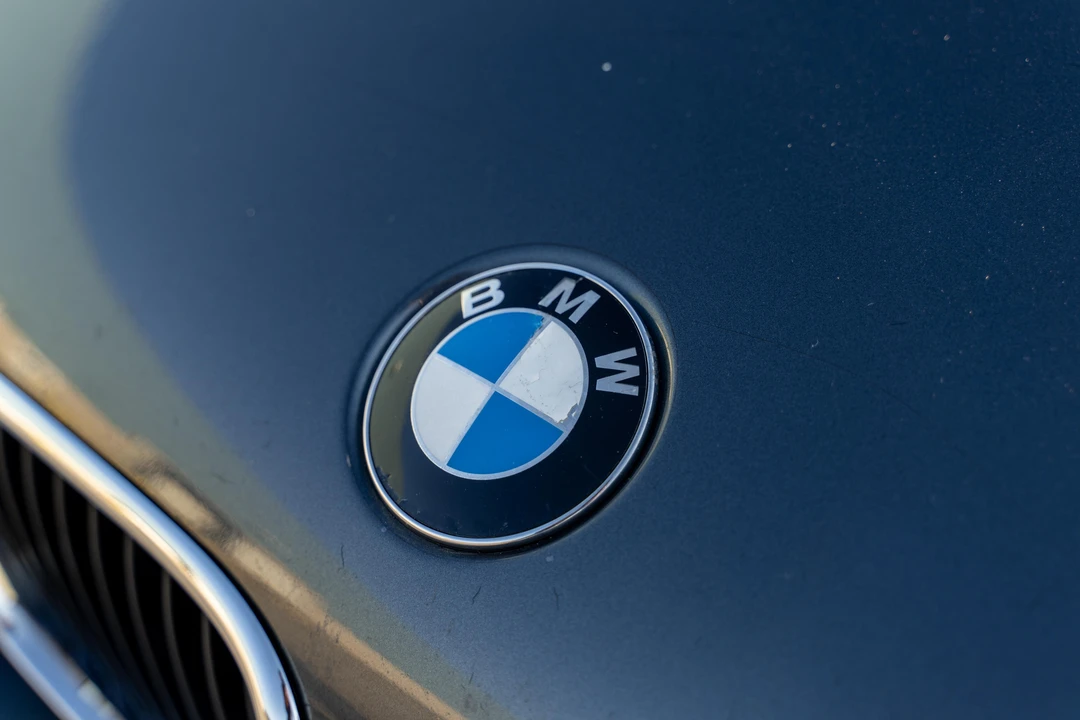 2001 BMW E39 5 Series - Image 19 of 31