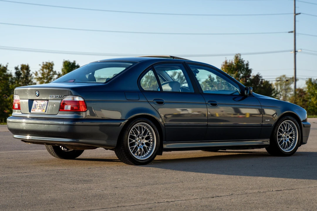2001 BMW E39 5 Series - Image 3 of 31