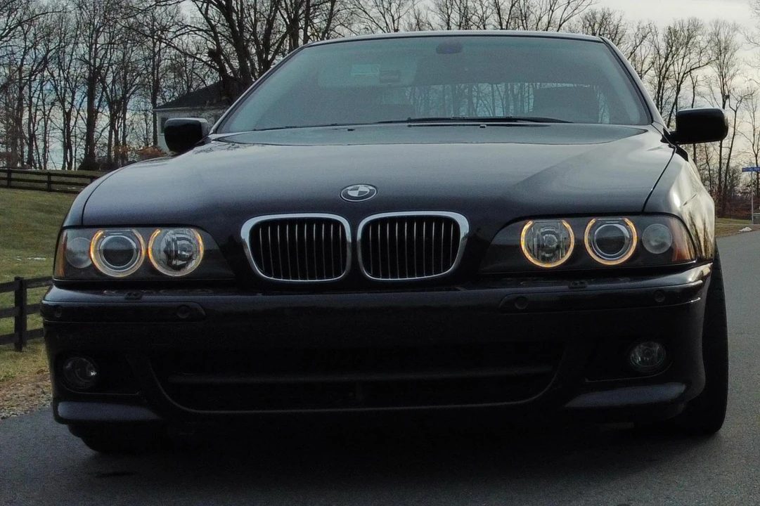 2001 BMW E39 5 Series - Image 2 of 31