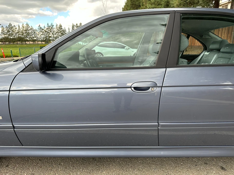 2001 BMW E39 5 Series - Image 19 of 31