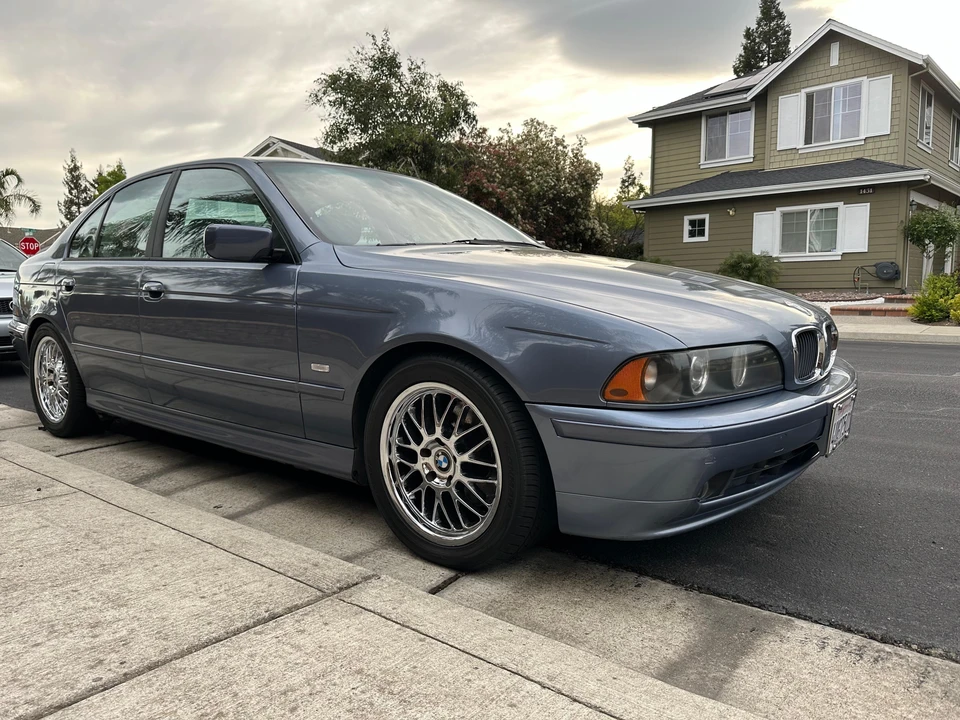 2001 BMW E39 5 Series - Image 10 of 31