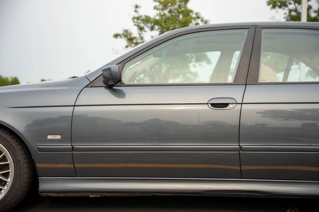 2001 BMW E39 5 Series - Image 23 of 31