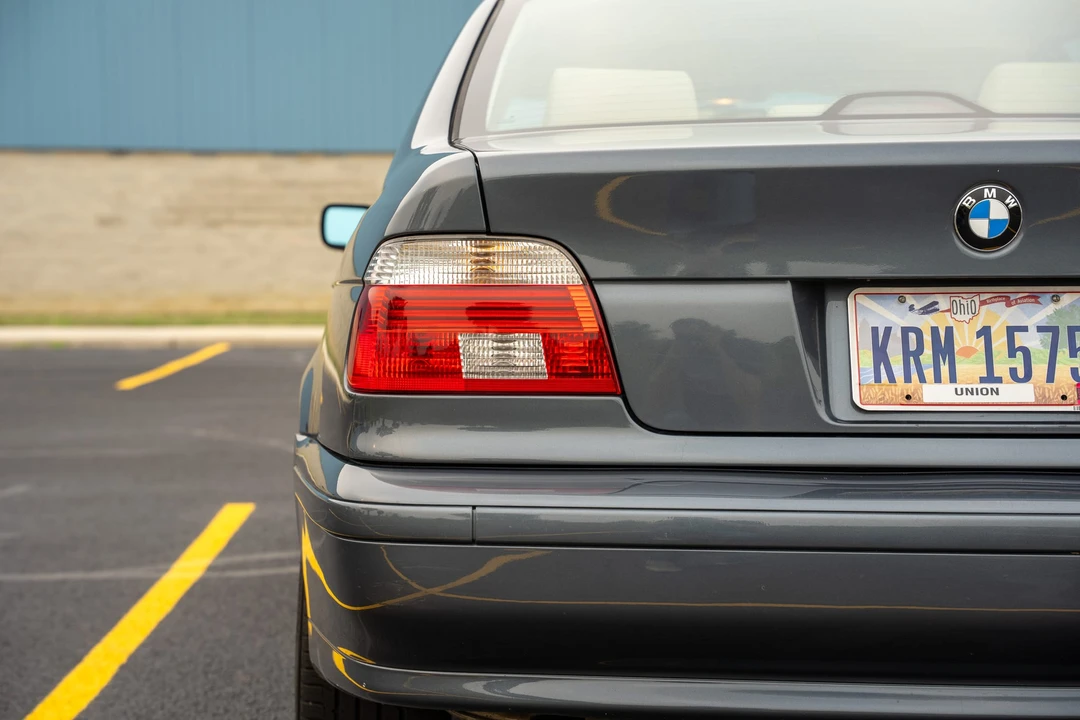 2001 BMW E39 5 Series - Image 30 of 31