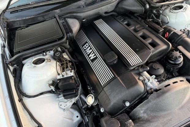 2001 BMW E39 5 Series - Image 6 of 7