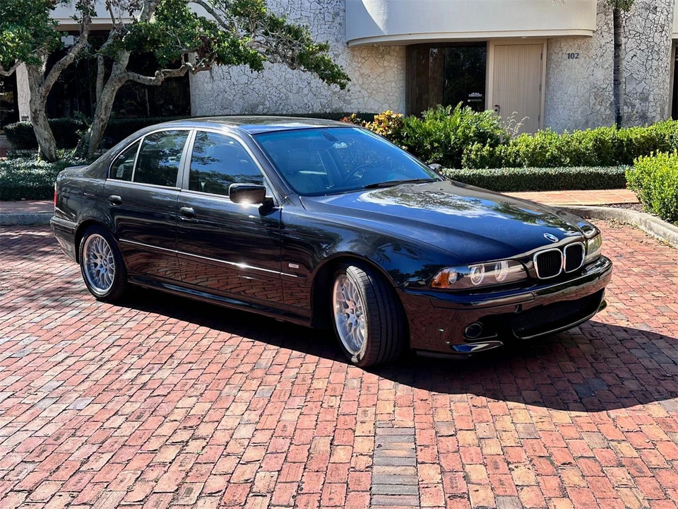 2001 BMW E39 5 Series - Image 4 of 12