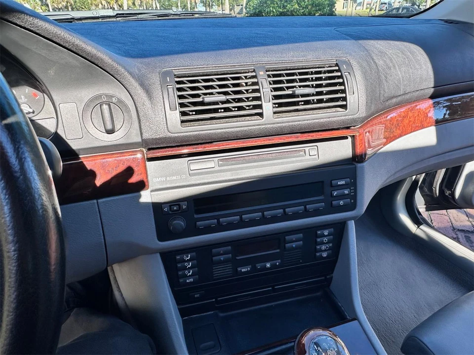 2001 BMW E39 5 Series - Image 8 of 12