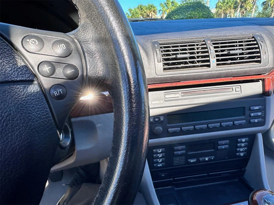 2001 BMW E39 5 Series - Image 9 of 12