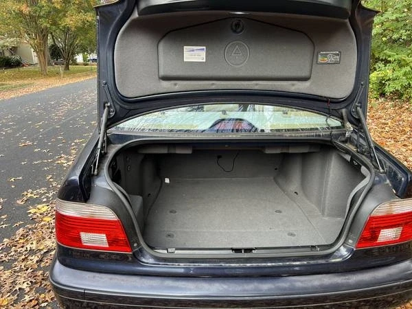 2001 BMW E39 5 Series - Image 9 of 12