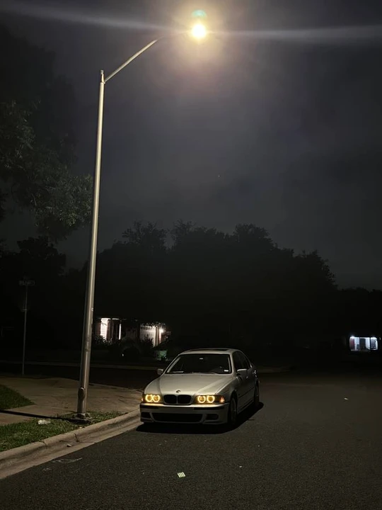 2001 BMW E39 5 Series - Image 2 of 10