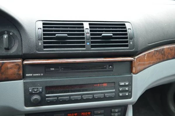 2001 BMW E39 540i - Image 18 of 21
