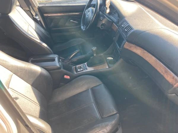 2001 BMW E39 540i - Image 7 of 18