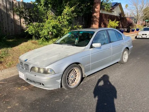 2001 BMW 540i
