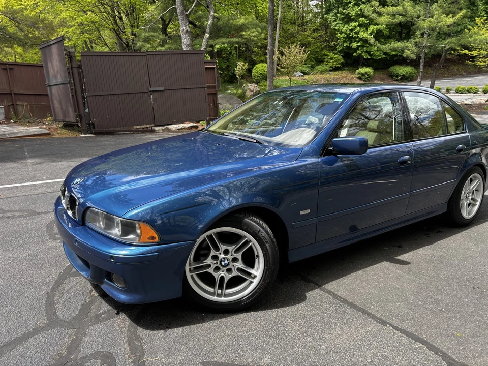 2001 BMW E39 540i - Image 8 of 31