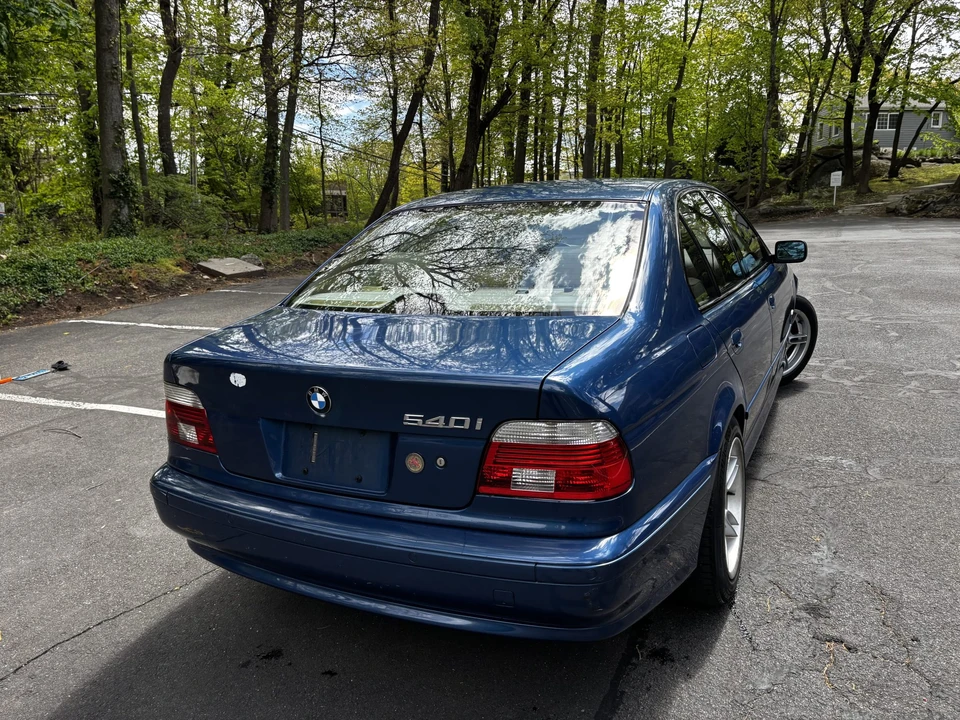 2001 BMW E39 540i - Image 30 of 31