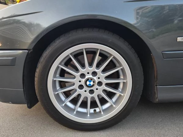 2001 BMW E39 540i - Image 18 of 21