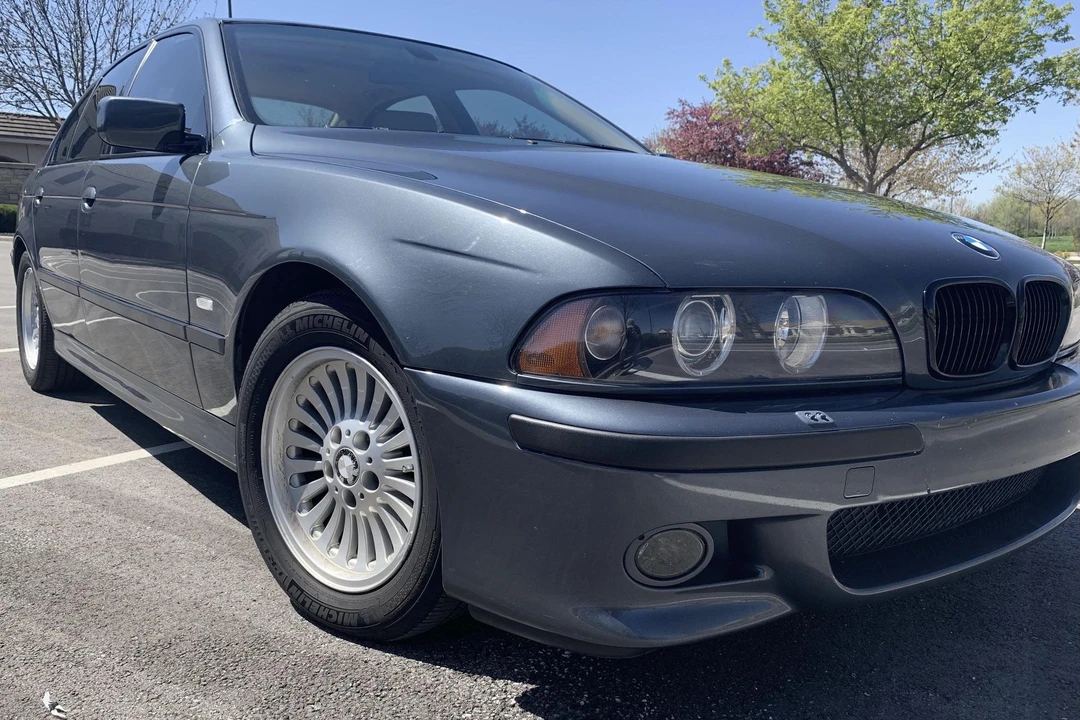 2001 BMW E39 540i - Image 6 of 7