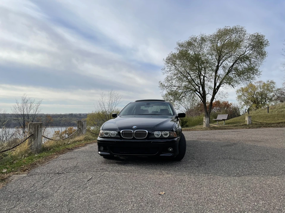 2001 BMW E39 540i - Image 6 of 31