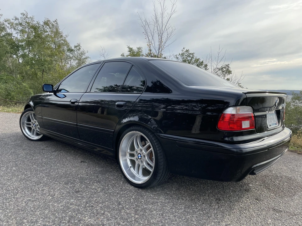 2001 BMW E39 540i - Image 12 of 31