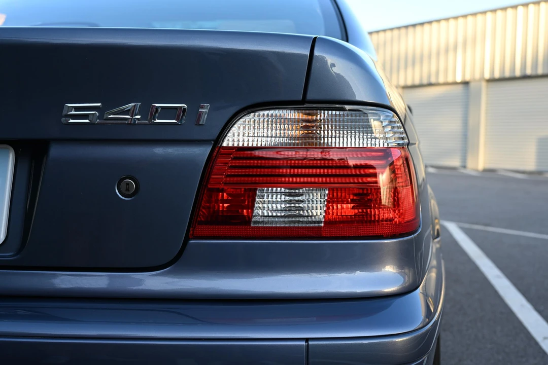 2001 BMW E39 540i - Image 22 of 31