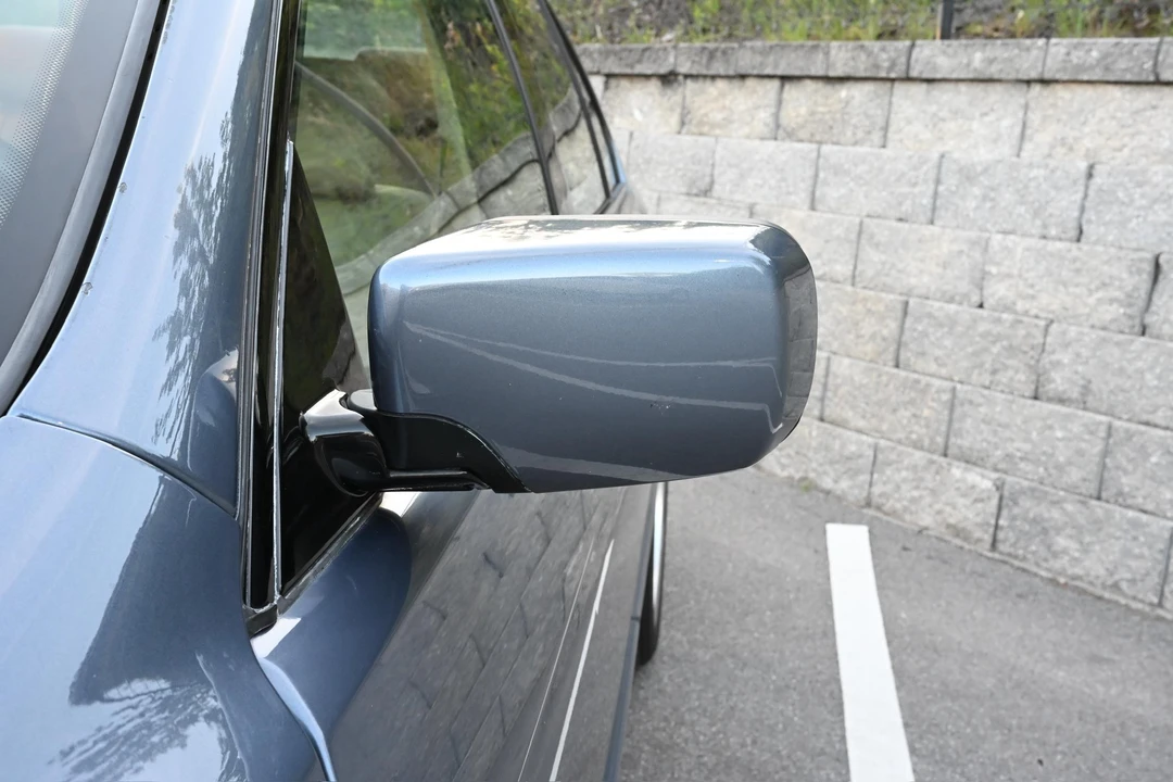 2001 BMW E39 540i - Image 16 of 31