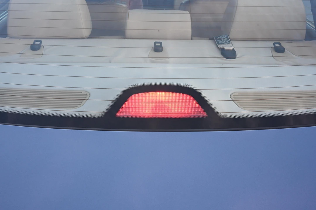 2001 BMW E39 540i - Image 21 of 31