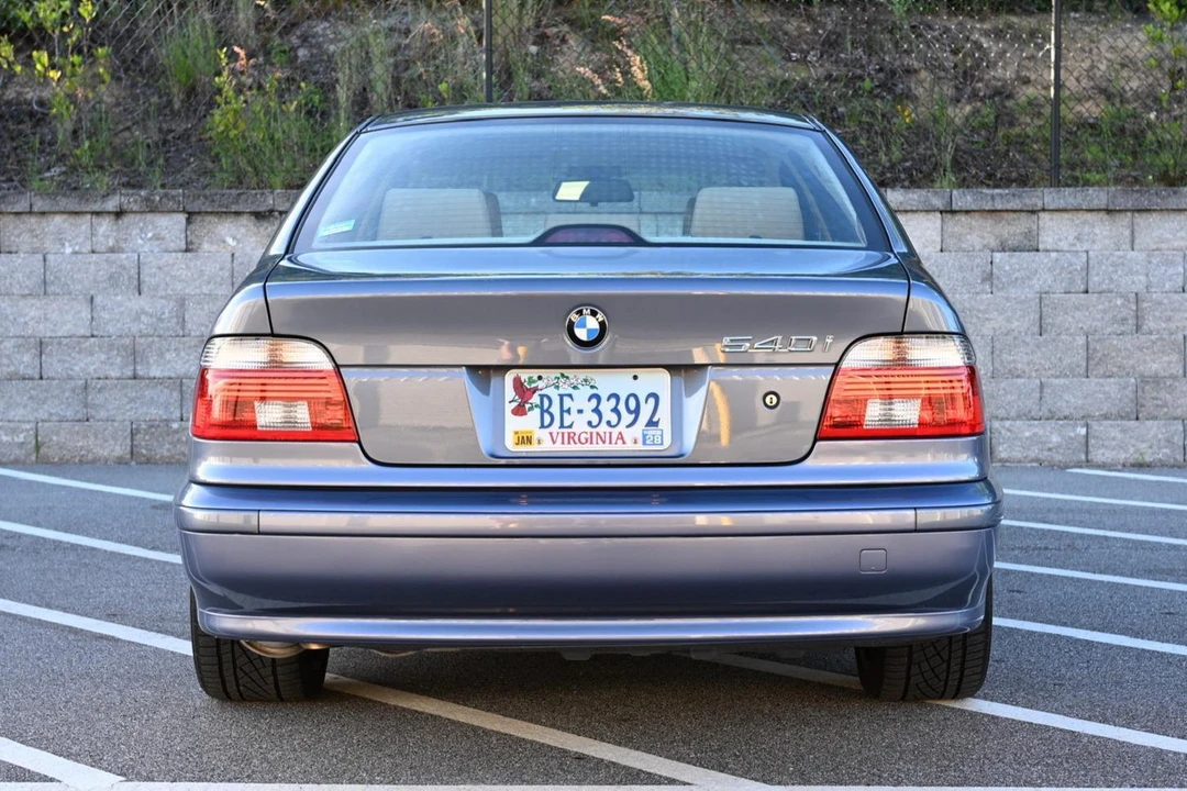 2001 BMW E39 540i - Image 5 of 31