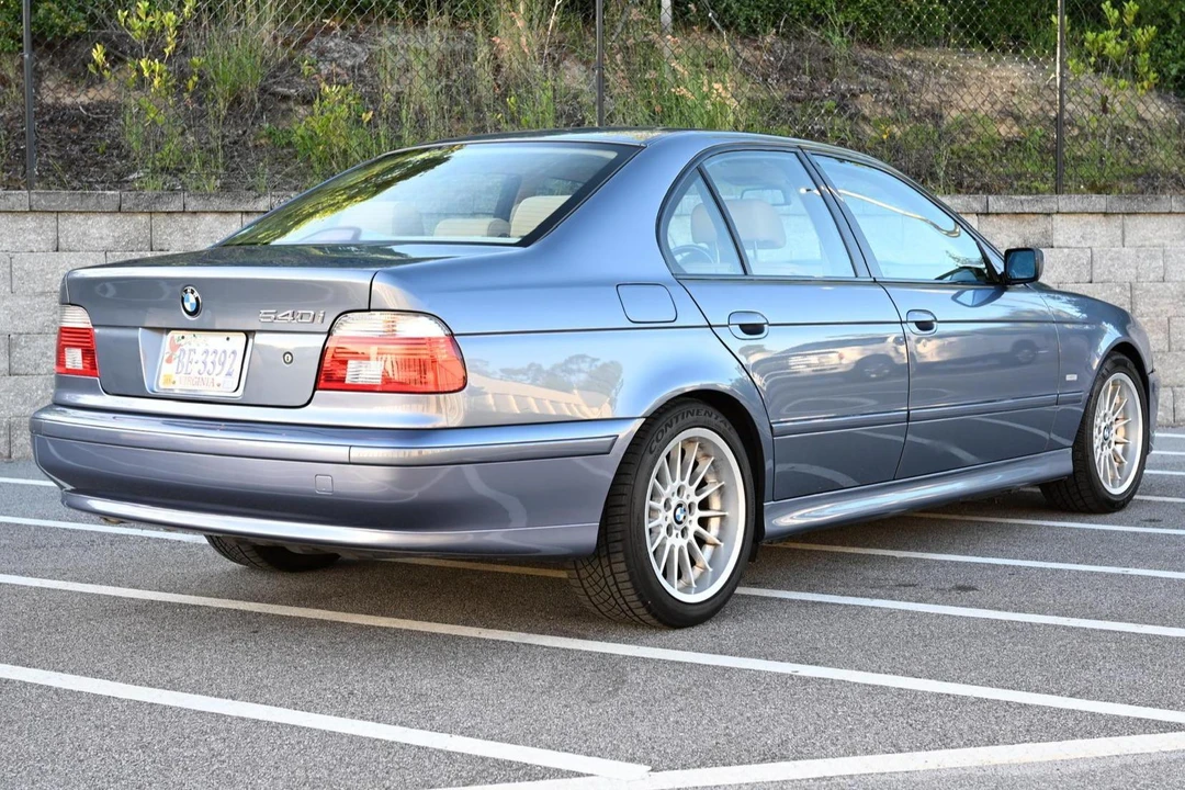 2001 BMW E39 540i - Image 4 of 31