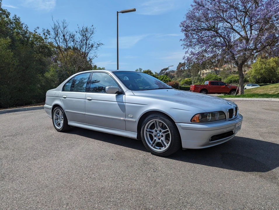 2001 BMW E39 540i - Image 13 of 31