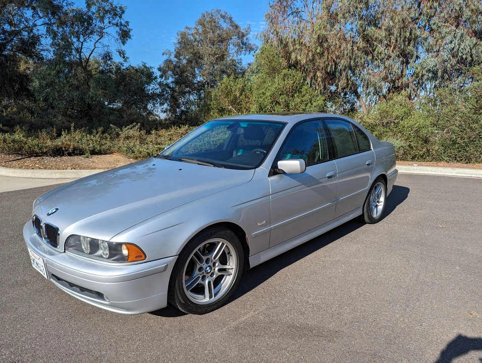 2001 BMW E39 540i - Image 9 of 31