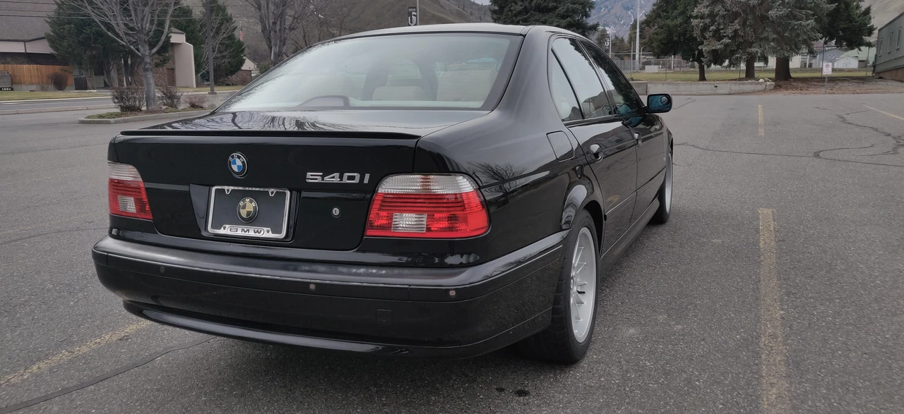 2001 BMW E39 540i - Image 6 of 7