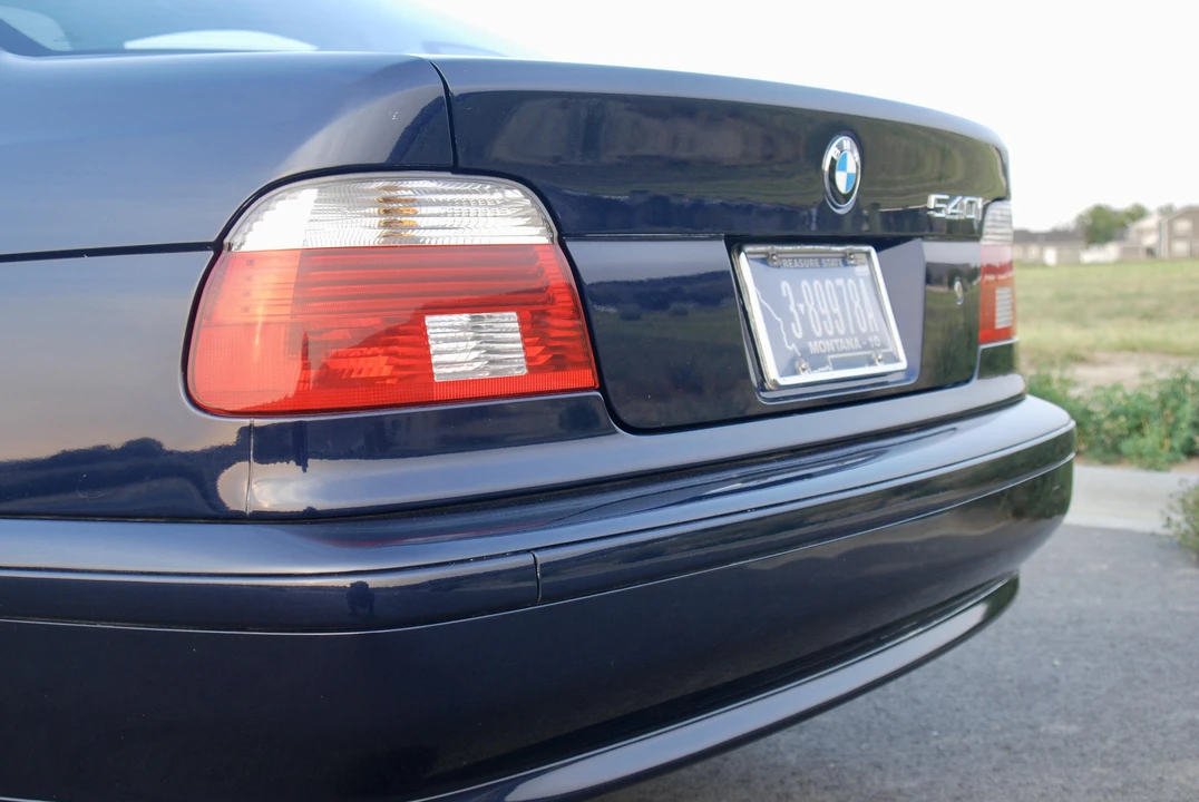 2001 BMW E39 540i - Image 27 of 31