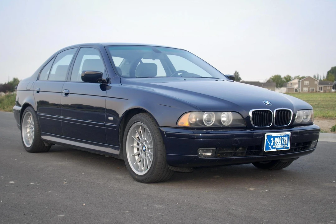 2001 BMW E39 540i - Image 3 of 31