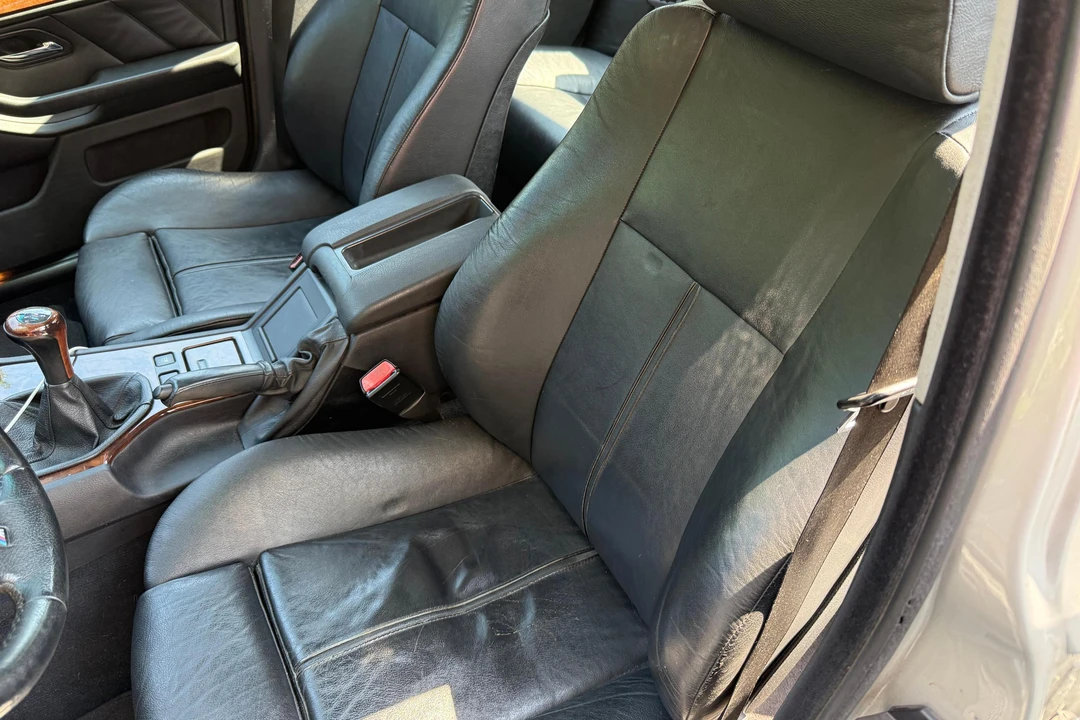 2001 BMW E39 540i - Image 28 of 31