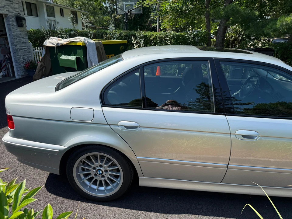 2001 BMW E39 540i - Image 17 of 31