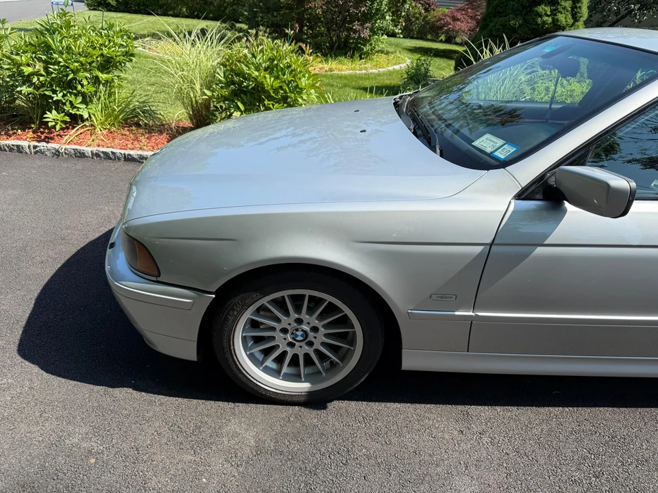 2001 BMW E39 540i - Image 12 of 31