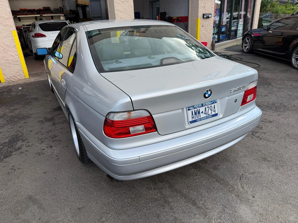 2001 BMW E39 540i - Image 7 of 31