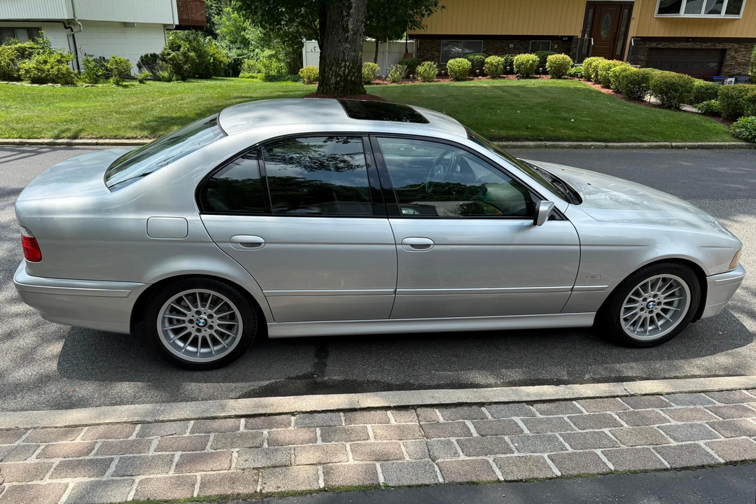 2001 BMW E39 540i - Image 3 of 31