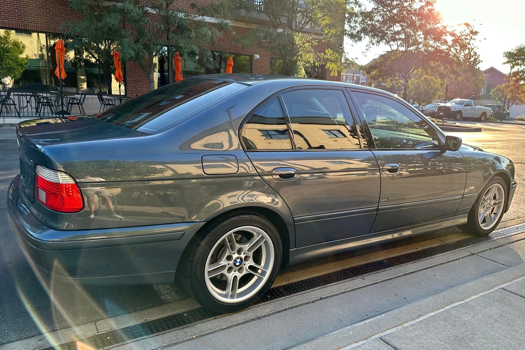 2001 BMW E39 540i - Image 19 of 31