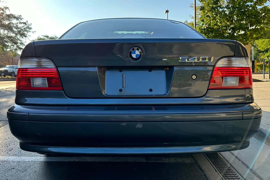 2001 BMW E39 540i - Image 18 of 31