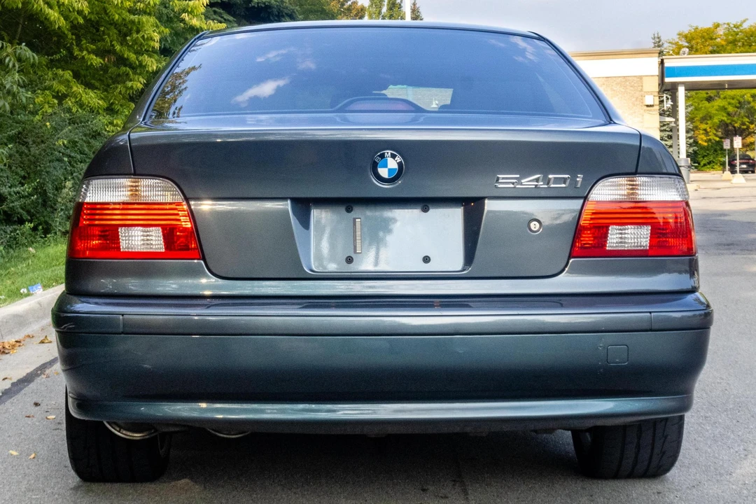 2001 BMW E39 540i - Image 5 of 31