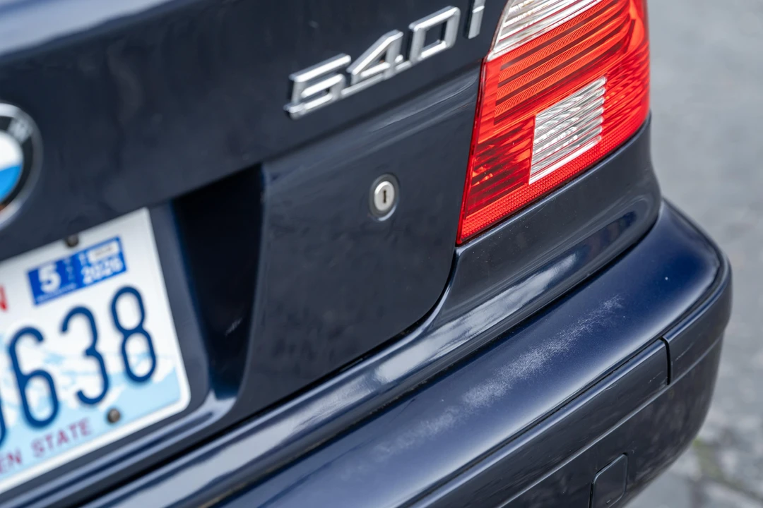 2001 BMW E39 540i - Image 23 of 31
